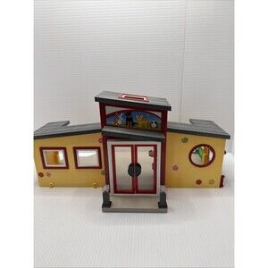 PLAYMOBIL Pet Hotel BUILDING Part Of  Set 9275 Just The Building (Bx X)